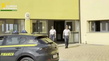 1 (3)