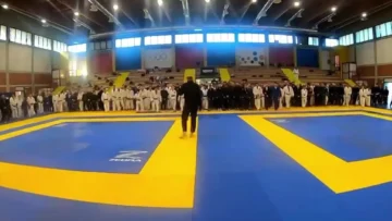 1 (11)