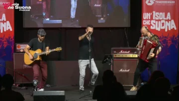 CAROVANA FOLK